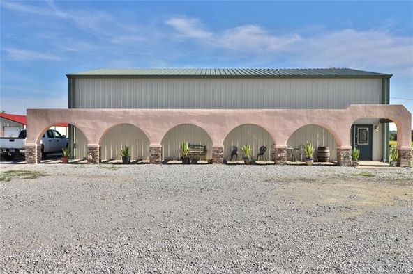 7374 W 51st St, Tulsa, OK 74107